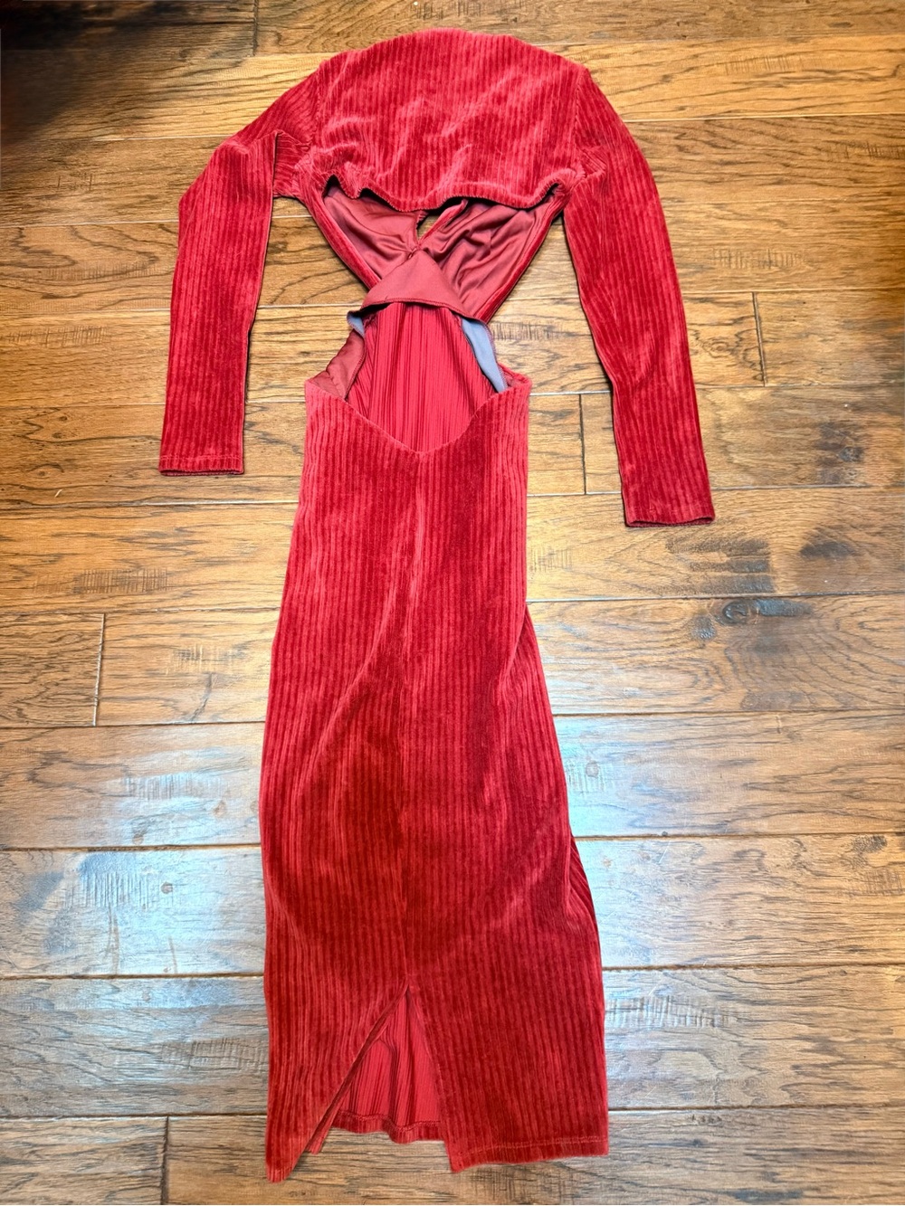 ASOS DESIGN Red Velvet Ribbed Cut Out Midi Dress | Size US 6 | Date Night Glam - Picture 9 of 12